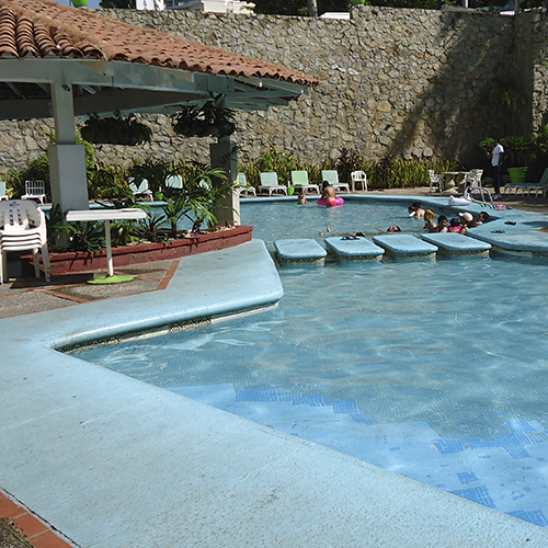 Zona de alberca hotel tortuga acapulco